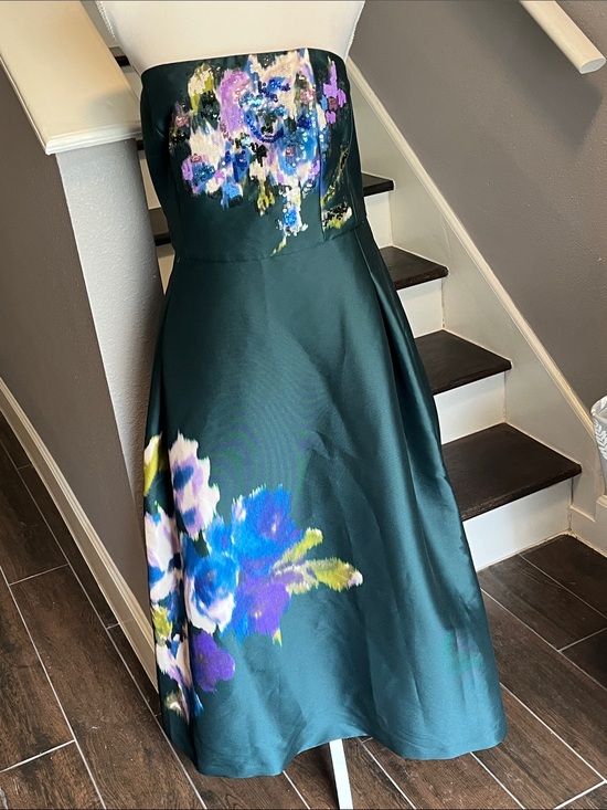 Sachin + Babi Dresses & Skirts - Sachin + Babi Forest Green exquisite evening wear. Tea length NWT Sz. 12